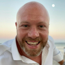 Dr Matthew Attwood